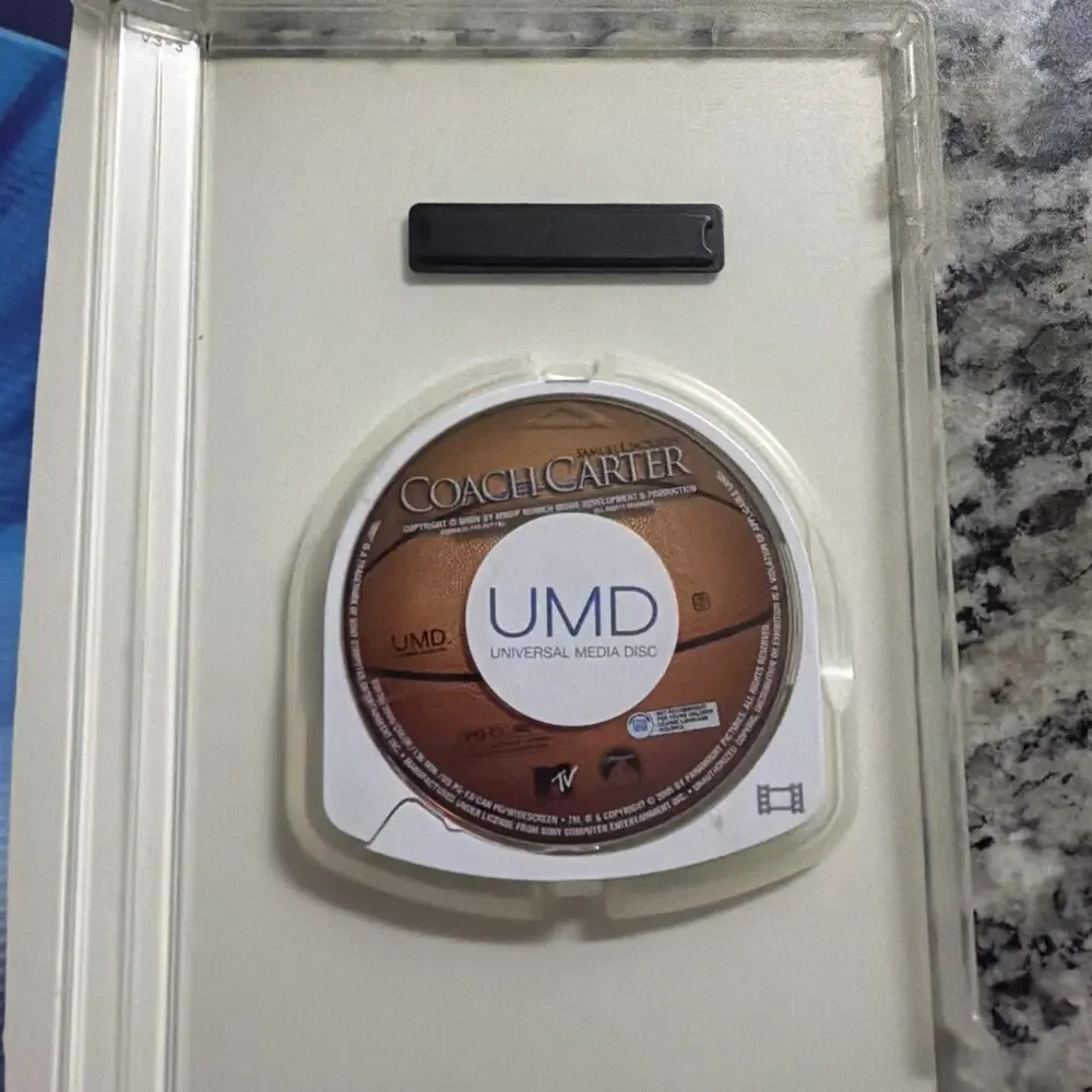 Coach Carter (UMD Video, PSP, 2005) Samuel L. Jackson